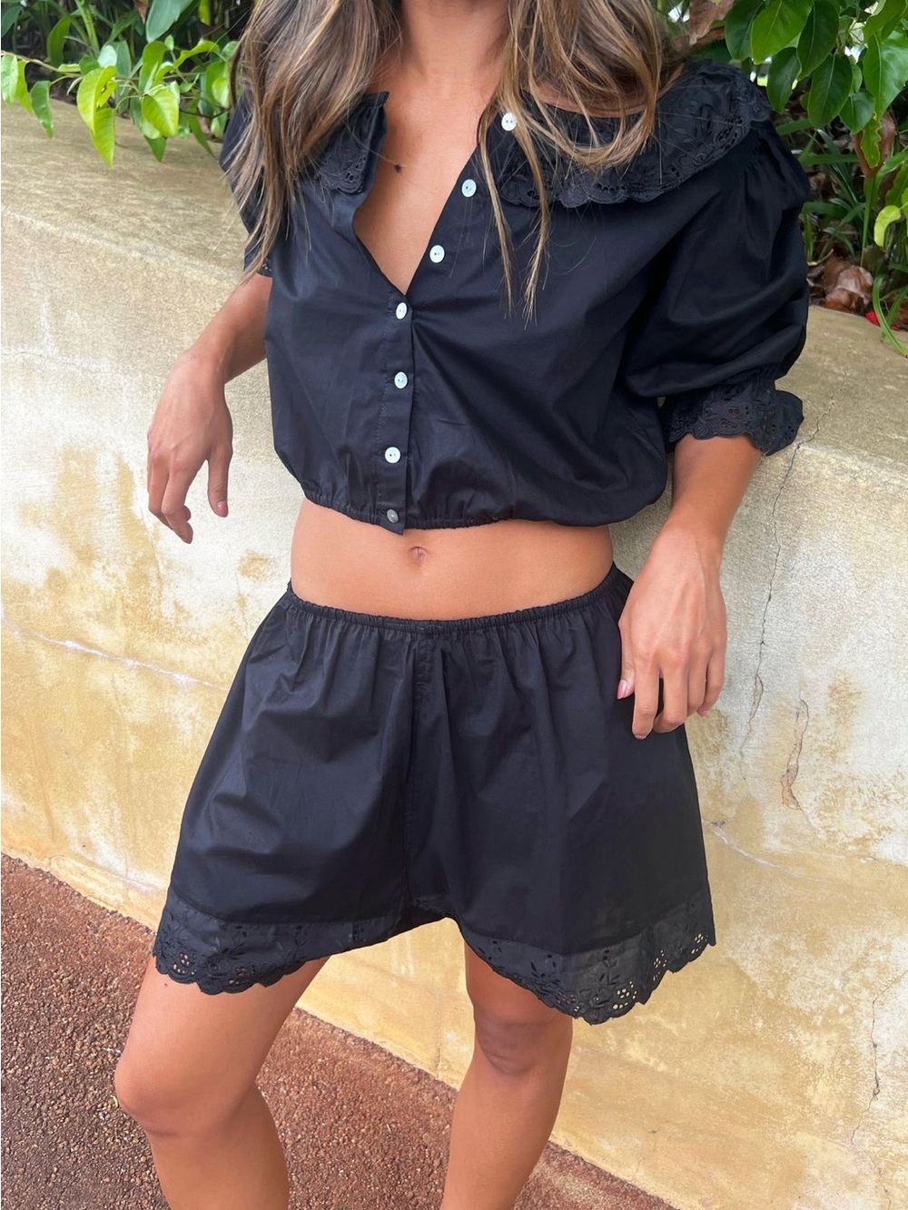 Laneway the label noir shorts